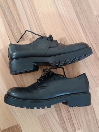 Zapatos Vagabond Blucher Negros