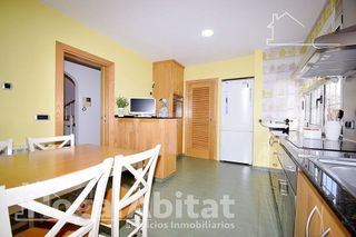 Casa adosada en venta en Cariñena - Carinyena en Villarreal