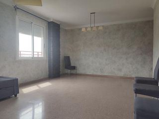 Piso en alquiler en Elda
