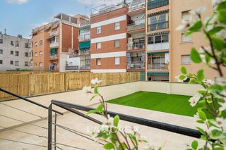 Piso en venta en El Castell-Poble Vell en Castelldefels
