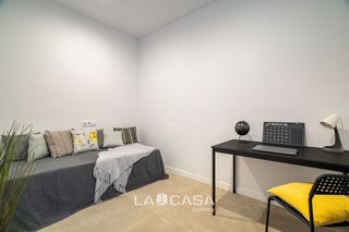 Piso en venta en El Castell-Poble Vell en Castelldefels