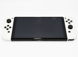Nintendo Switch OLED Blanca y Negra