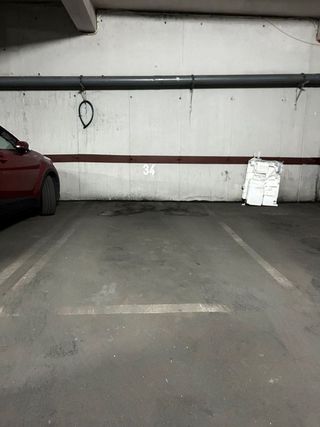 Garaje en venta en Lucero en Madrid
