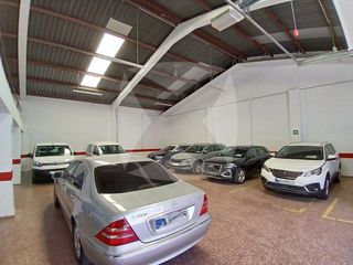 Nave industrial en venta en Maria Auxiliadora - Barriada LLera en Badajoz
