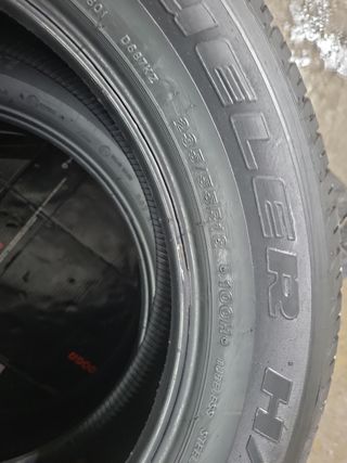 2 Neumáticos  235/55 R18 Bridgestone 