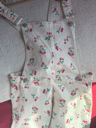 Peto High Spirits con estampado de cerezas