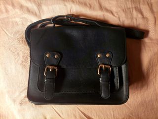 Bolso negro toda ocasión 