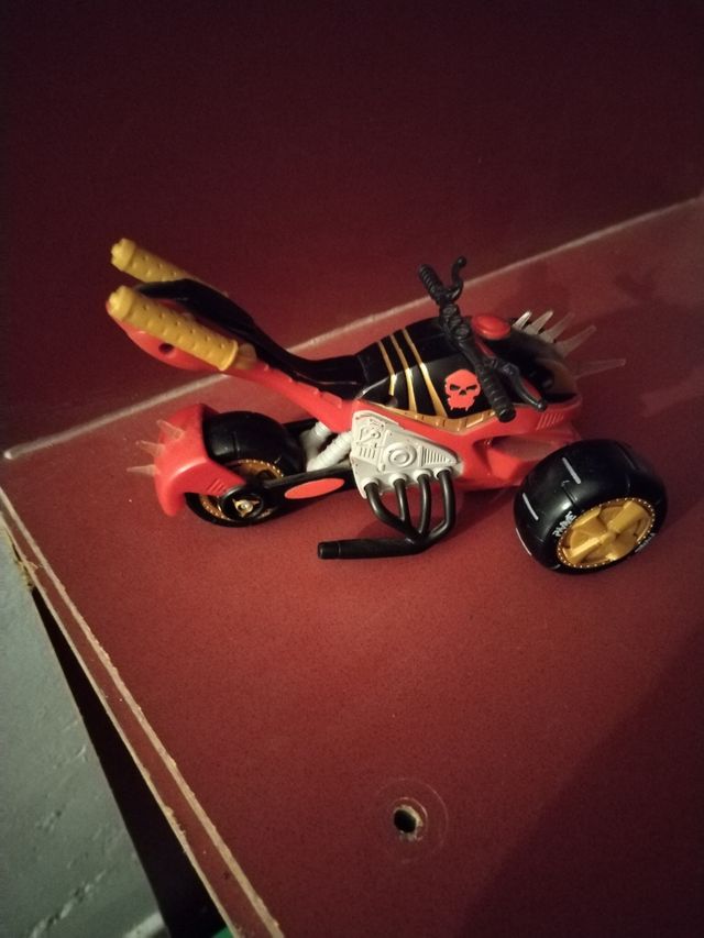 Moto Juguete 3 Ruedas Roja y Negra