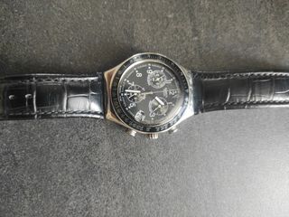 Orologio Swatch Irony in pelle nera