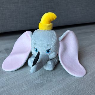Peluche Dumbo volador, Disney Store.