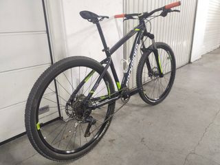 Bicicleta Rockrider talla S frenos hidraulicos  