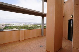 Ático en venta en Ciutat Universitària en Elche