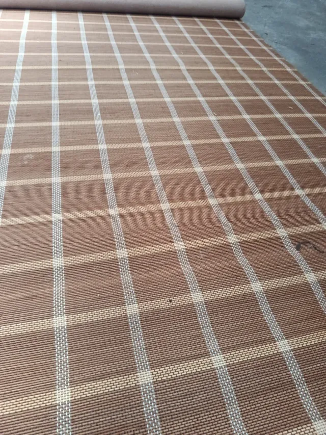 Alfombra de bambú a cuadros