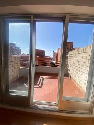 Piso en alquiler en La Chantría - La Lastra en León