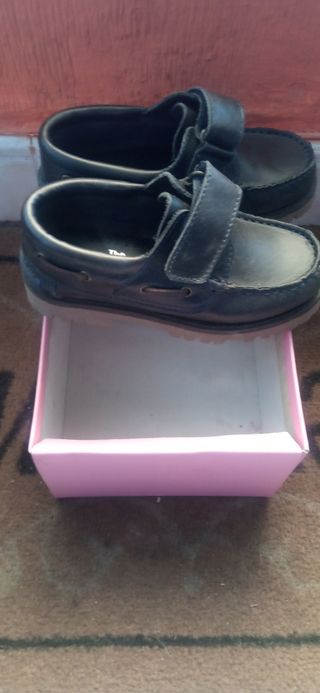 Zapatos colegial niño negros talla 28