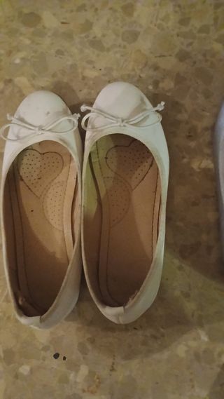 Zapatos niña bailarinas
Talla 33
