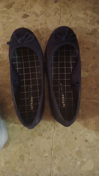 Zapatos niña bailarinas
Talla 33