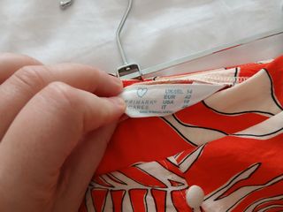 Falda larga naranja y beige Primark