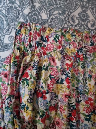 Blusa H&M floral talla 44