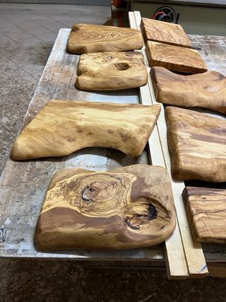 Taglieri in legno di ulivo