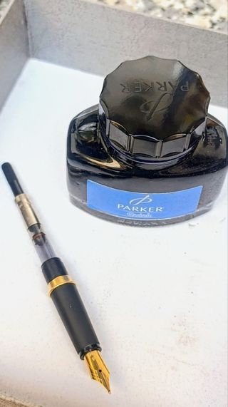 Estuche Parker Frontier