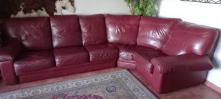 Sedili e schienali per divani in pelle.