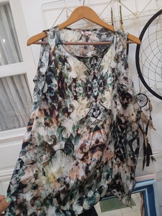Blusa Roberto Torreta Estampado Asimétrico