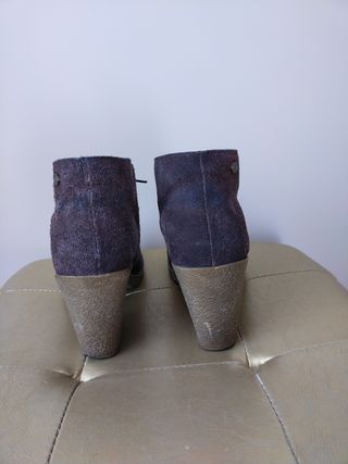 Botines de piel
