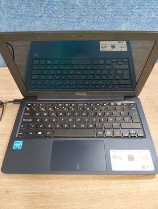 Portátil Asus E202SA-FD0076T 11.6" N3050 2/32GB 
