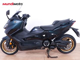 YAMAHA T-MAX 560 TECH MAX
