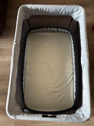 Cuna de viaje BabyBjörn Travel Cot Light