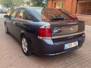Opel Vectra 1.8 gasolina 140cv