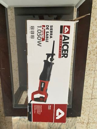 Sierra de sable Aicer 1050W
