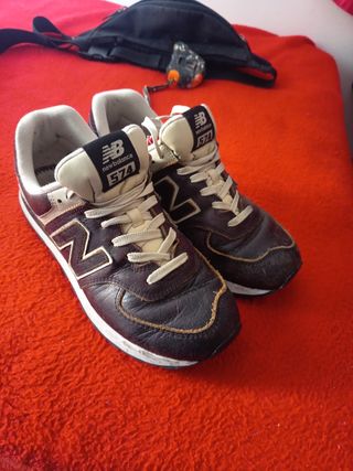 Zapatillas New Balance 574 Marrones/Beige