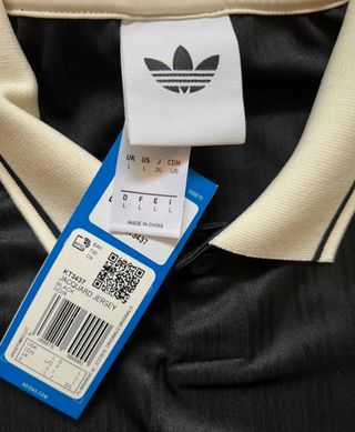 Camiseta Adidas Oasis Tour Jacquard Negra