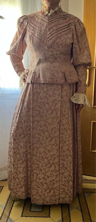 Traje de Baturra Aragonesa Beige y Rosa a medida