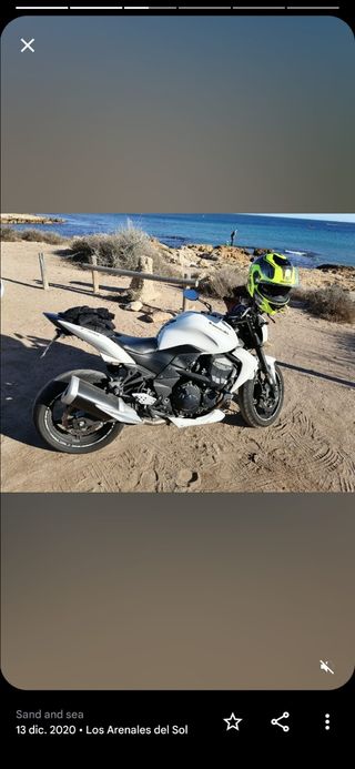 Kawasaki Z750 Blanca