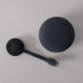 Google Chromecast 2ª Gen + Nest Mini