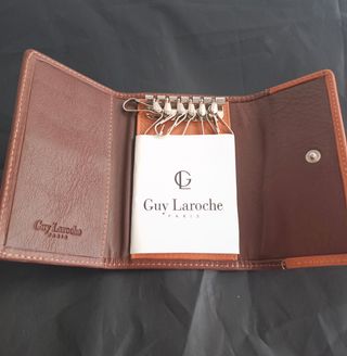 Estuche Guy Laroche Piel Cartera Llavero