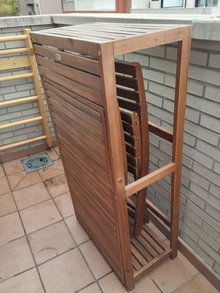 Mesa y sillas de terraza plegables