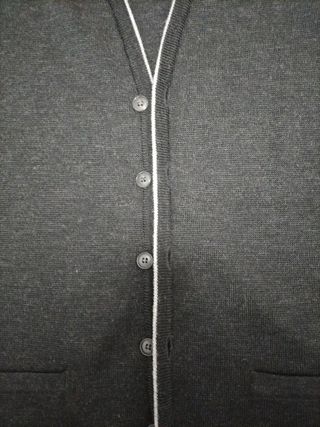Chaleco de punto gris, hombre
