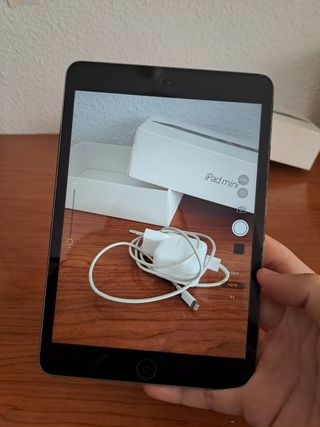 iPad mini 2 16GB Plata + Cargador + Caja