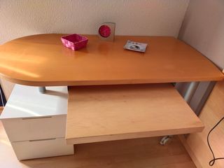Mesa escritorio giratoria madera y metal