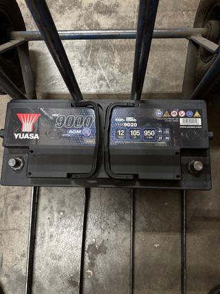 Batería Yuasa YBX9020 105Ah AGM