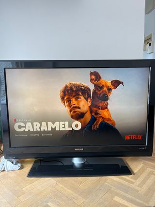 TV Philips 47'' NO SMART TV