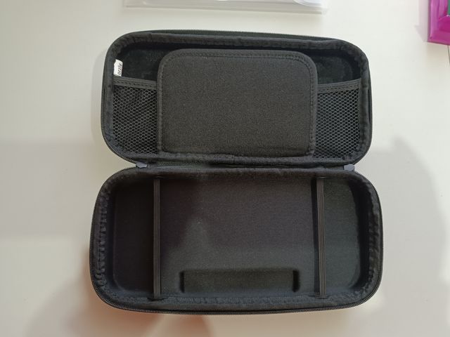 Funda Orzly para Nintendo Switch