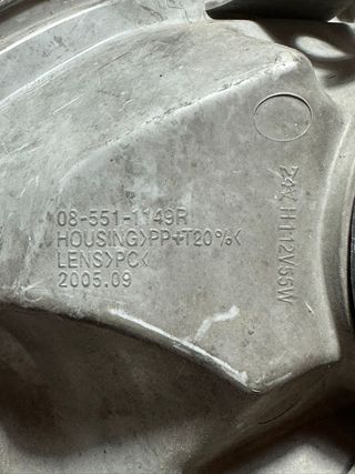 Faro Derecho Renault Master II 2002