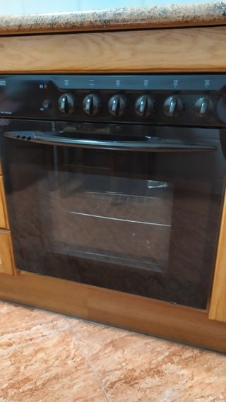 Horno y Vitrocerámica Teka + Fregadero