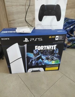 PlayStation 5 Slim Fortnite Edición Especial