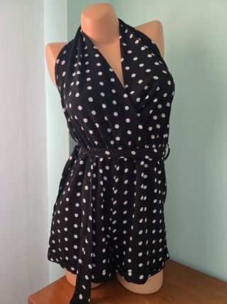 MONO DE MUJER. NUEVO. TALLA ÚNICA 